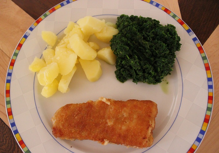 Fisch mit Spinat und Kartoffeln
