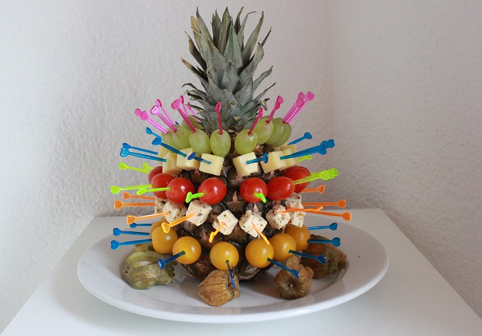 Ananas Käse-Igel - The inspiring life