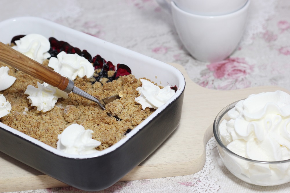 süßer Crumble mit Obst Rezept