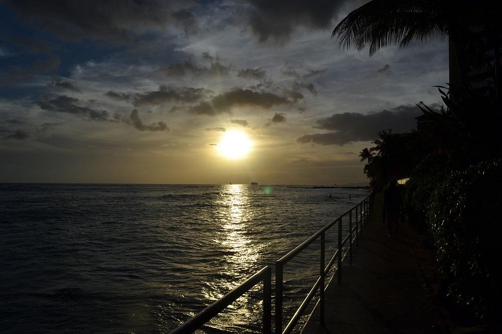 Waikiki Beach Sonnenaufgang