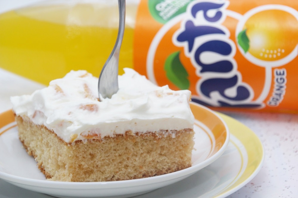 Blechkuchen mit Fanta