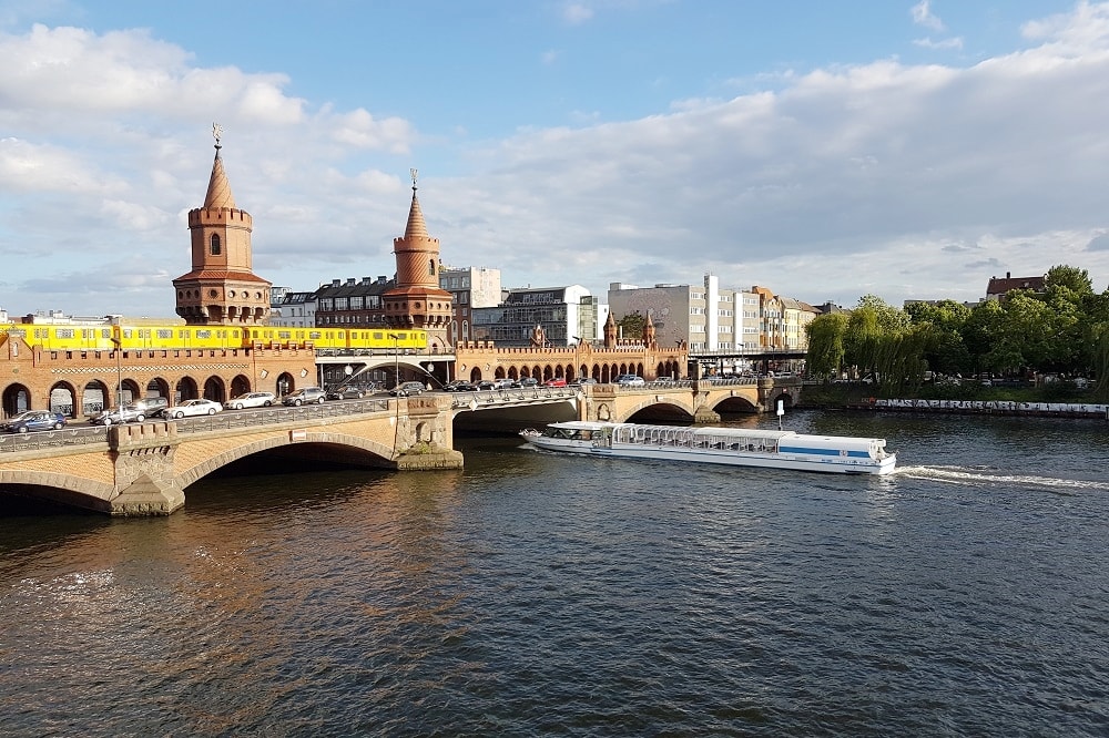 Berlin Friedrichshain Brücke