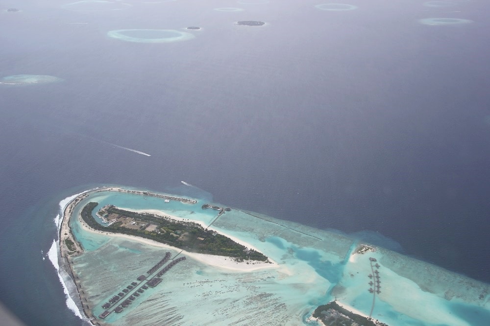 lhaviyani atoll maledives