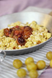 Kaiserschmarrn mit Pflaumenkompott