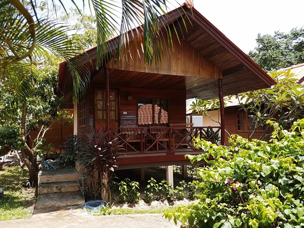 Bangrak Pier Bungalow