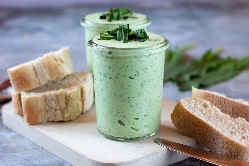 Bärlauchaufstrich - Rezept mit Frischkäse und Quark - The inspiring life