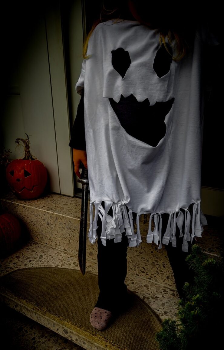Geisterkostüm Für Kids Mit Leuchteffekt – Gruselig-süßes Skelett-Umhang-Set Für Halloween & Mottopartys